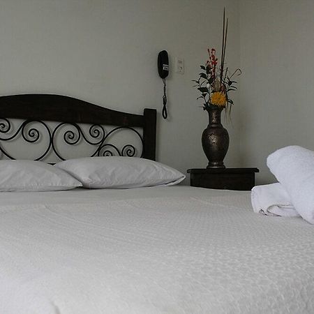 Hotel Sanrocco Armenia  Extérieur photo