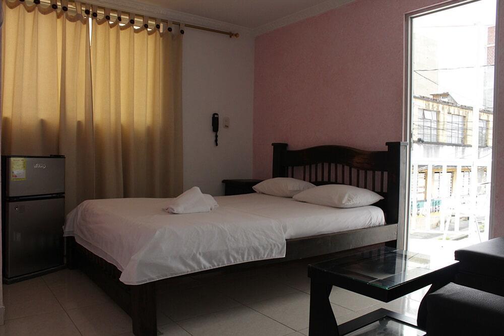 Hotel Sanrocco Armenia  Extérieur photo